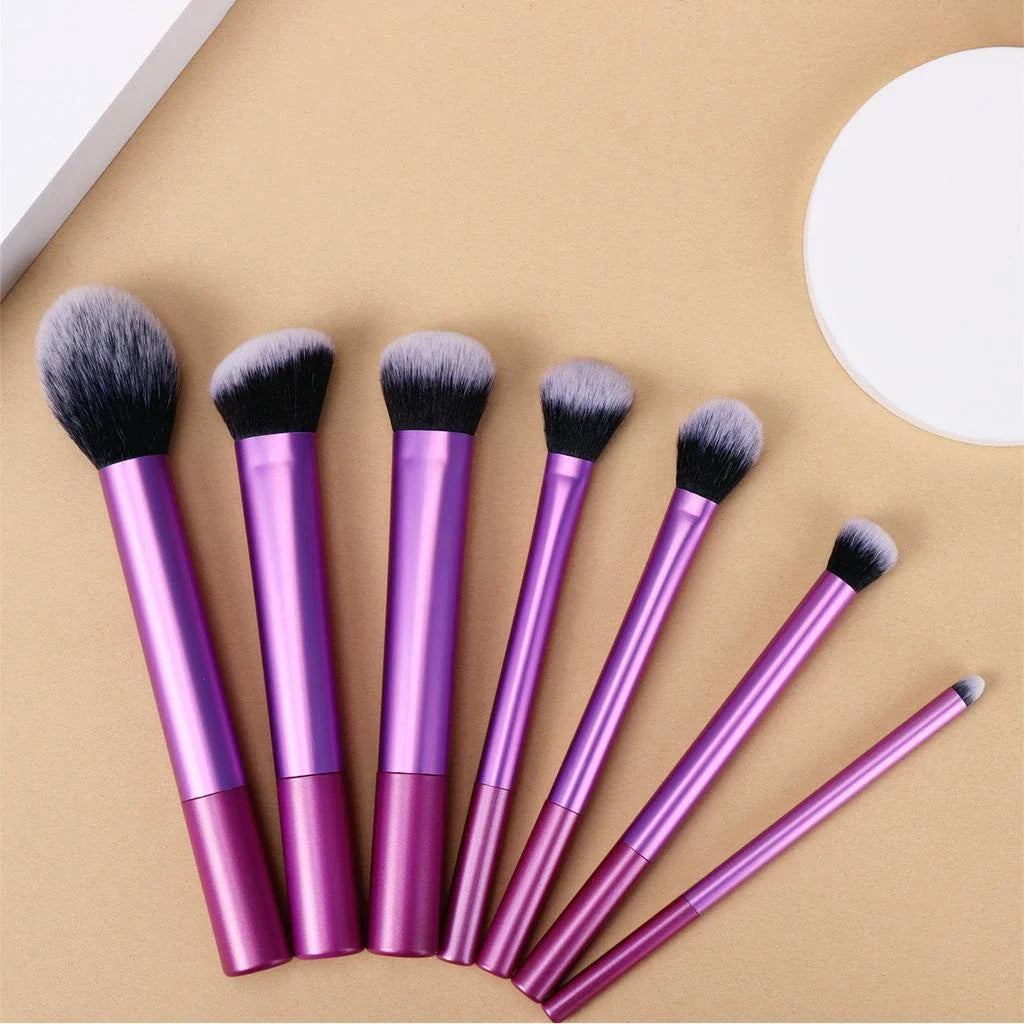 Kit 7 Pincéis de Maquiagem Profissionais para Rosto e Olhos – Beleza Dela